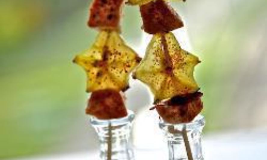 Рецепт куриных шашлычков с карамболой