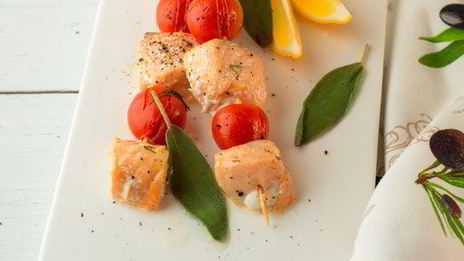 шашлычки из форели в духовке