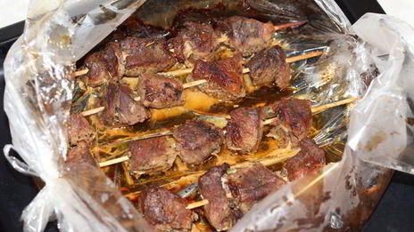 шашлычки из свинины в рукаве