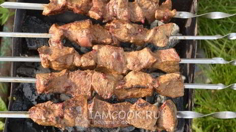 шашлык из говяжьей печени