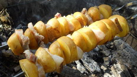 шашлык из картошки с салом