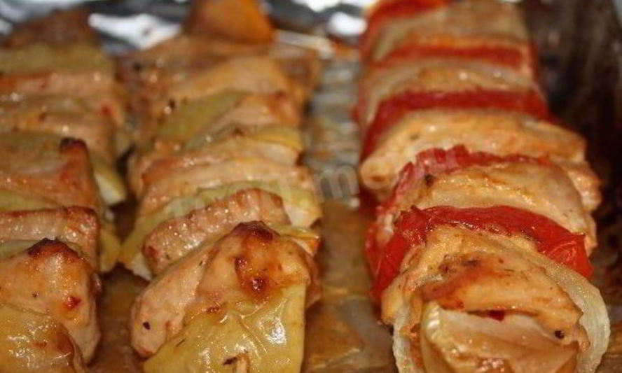 Рецепт шашлыка из мяса свинины на шпажках в духовке