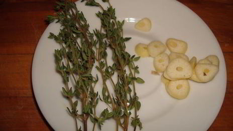 стейк со спаржей