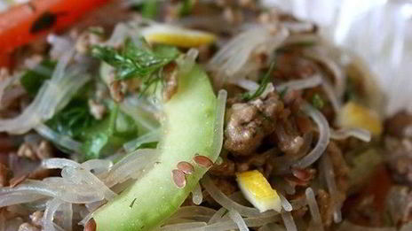 стеклянная лапша с фаршем и овощами