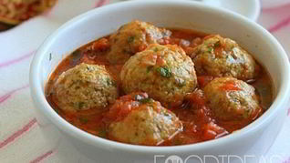Куриные тефтели в томатном соусе