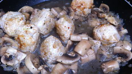 тефтели с грибами