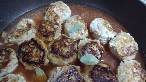 тефтели в подливе