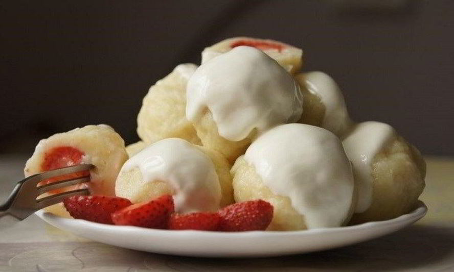 Рецепт творожных клецек с начинкой