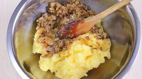 вареники с картошкой и грибами