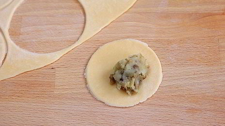 вареники с картошкой и грибами