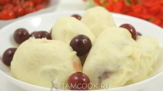 Вареники с вишней в мультиварке