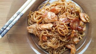 Яичная лапша терияки