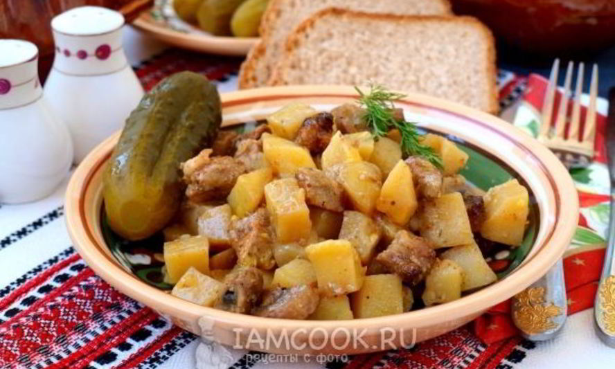 Рецепт жаркого из свинины в горшочках