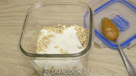 овсянка в банке