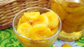 Абрикосы в сиропе на зиму