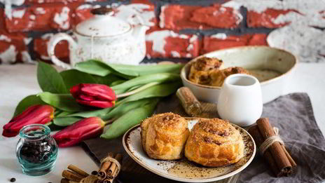 булочки с пеканом в кленовом сиропе