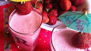 Клубничный коктейль Снежок