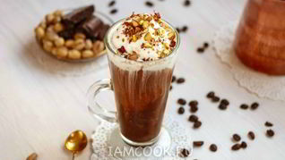 Кофе с мороженым