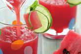 Коктейль из арбуза и лайма