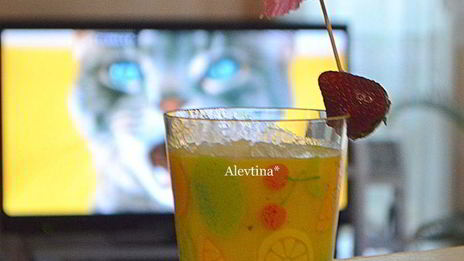 коктейль киви и манго