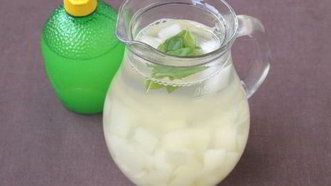 напиток из дыни с лаймом