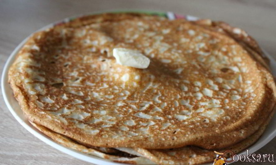 Рецепт сладких блинчиков на сметане и сывороточном коктейле мажитэльк завтраку