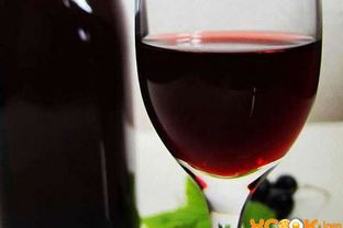 Вино из смородинового варенья