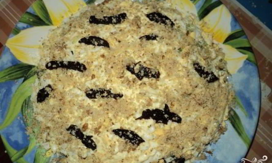 Рецепт салата березовая роща с черносливом