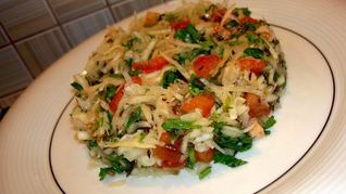 Салат из белокочанной капусты с салом