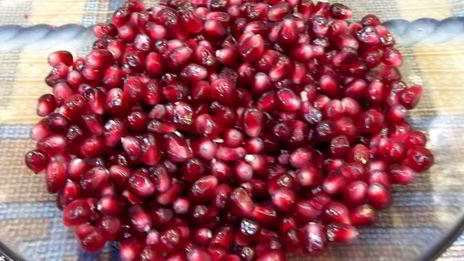 салат из граната и грецких орехов