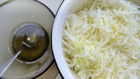 салат из кольраби