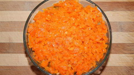 салат из куриной печени слоеный