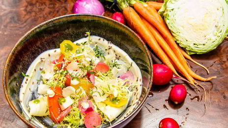 салат из маринованных овощей