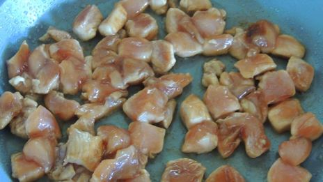 салат из огурца и курицы