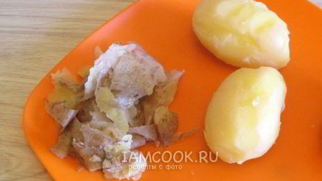 салат из отварной рыбы