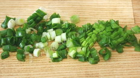 салат из помидор, маслин и оливок