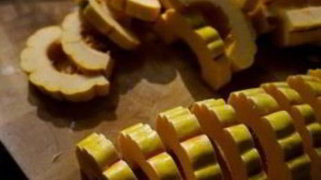 салат из сквоша, кале и фасоли