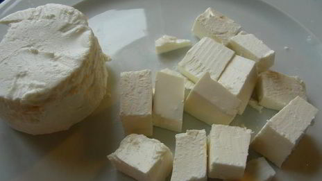 салат из спаржи с авокадо, грейпфрутом и фетой