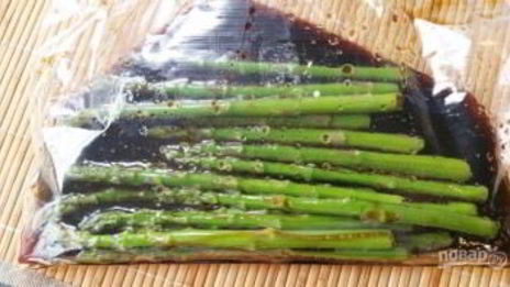 салат из спаржи