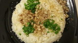 Салат из свежей цветной капусты