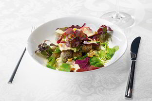 Салат из цесарки и редиса