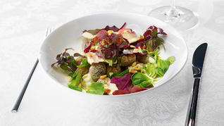 Салат из цесарки и редиса