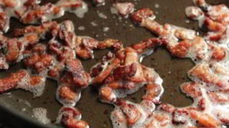 салат из жареных грибов