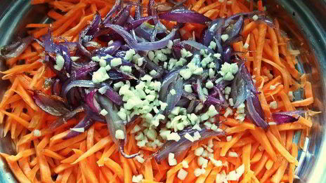 салат пикантный морковный