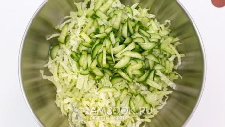 салат с китайской капустой и ветчиной