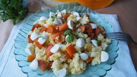 салат с тыквой, пшеном и моцареллой