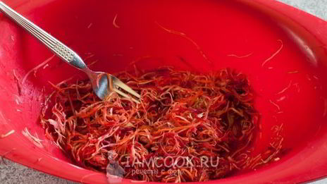 салат щетка с цветами