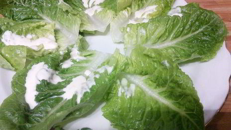 салат цезарь с курицей