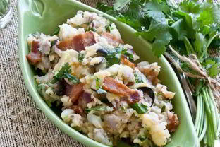 Теплый салат с беконом