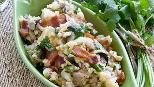 Теплый салат с беконом